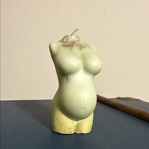 Sculpted Pregnant Body Candle - Cream